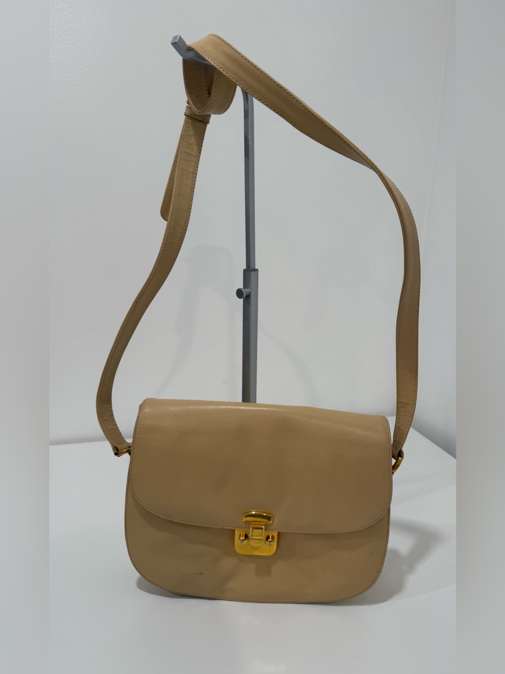 Vintage Gucci Lady Lock Flap Crossbody Bag Leather Small
